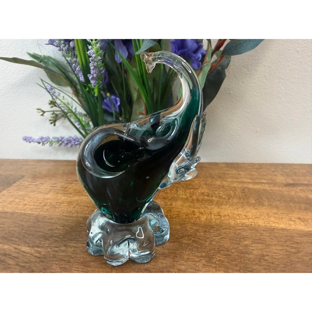 Vintage Murano Style Emerald Green Sommerso Art Glass Elephant‎ Sculpture Decor